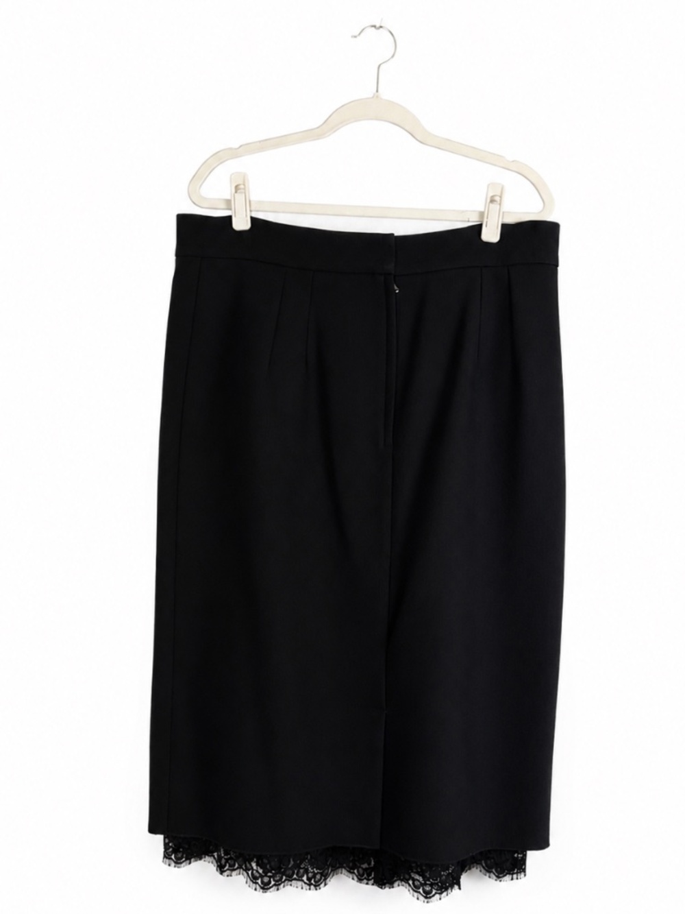 Dolce & Gabbana Black Lace Hem Pencil Skirt IT 52 (US 16) Made in Italy - Picture 2 of 13